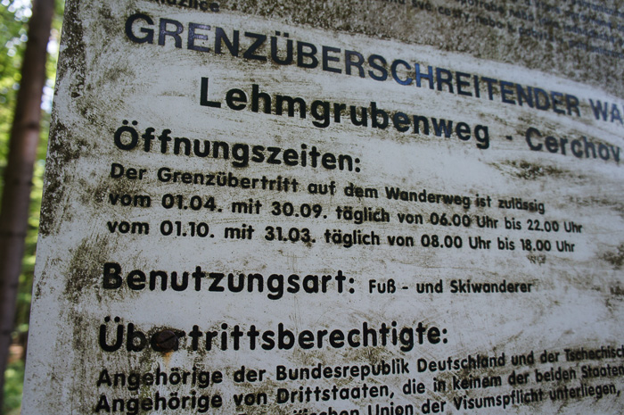 Wusstet ihr, dass auch Deutschland seine Öffnungszeiten hat? Angie muss ja auch irgendwann schlafen...