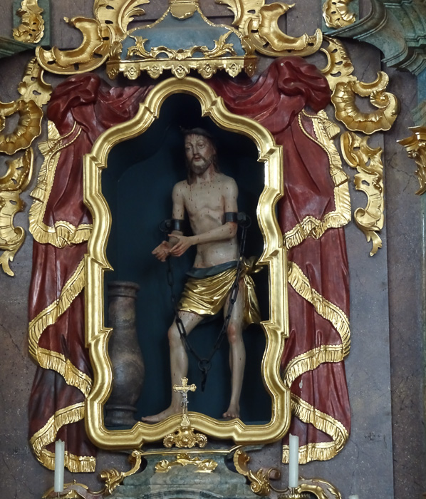 Die Statue des Gegeißelten Heilands ist sehenswert. 