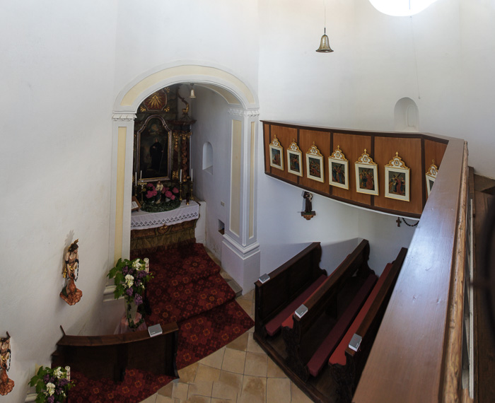 Das Besondere an der Kirche ist aber vor allem der Altar.