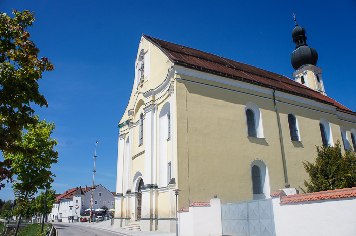 Aufhausen, Wallfahrtskriche 