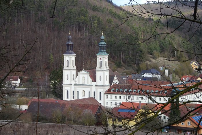 Barocke Kirche Pielenhofen, Gründung der Zisterzienserinnen im Jahr 1240. Danach wechsevolle Geschichte.