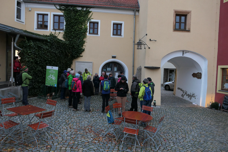 Vom Wanderführer gibts dazu ein paar erklärende Worte.